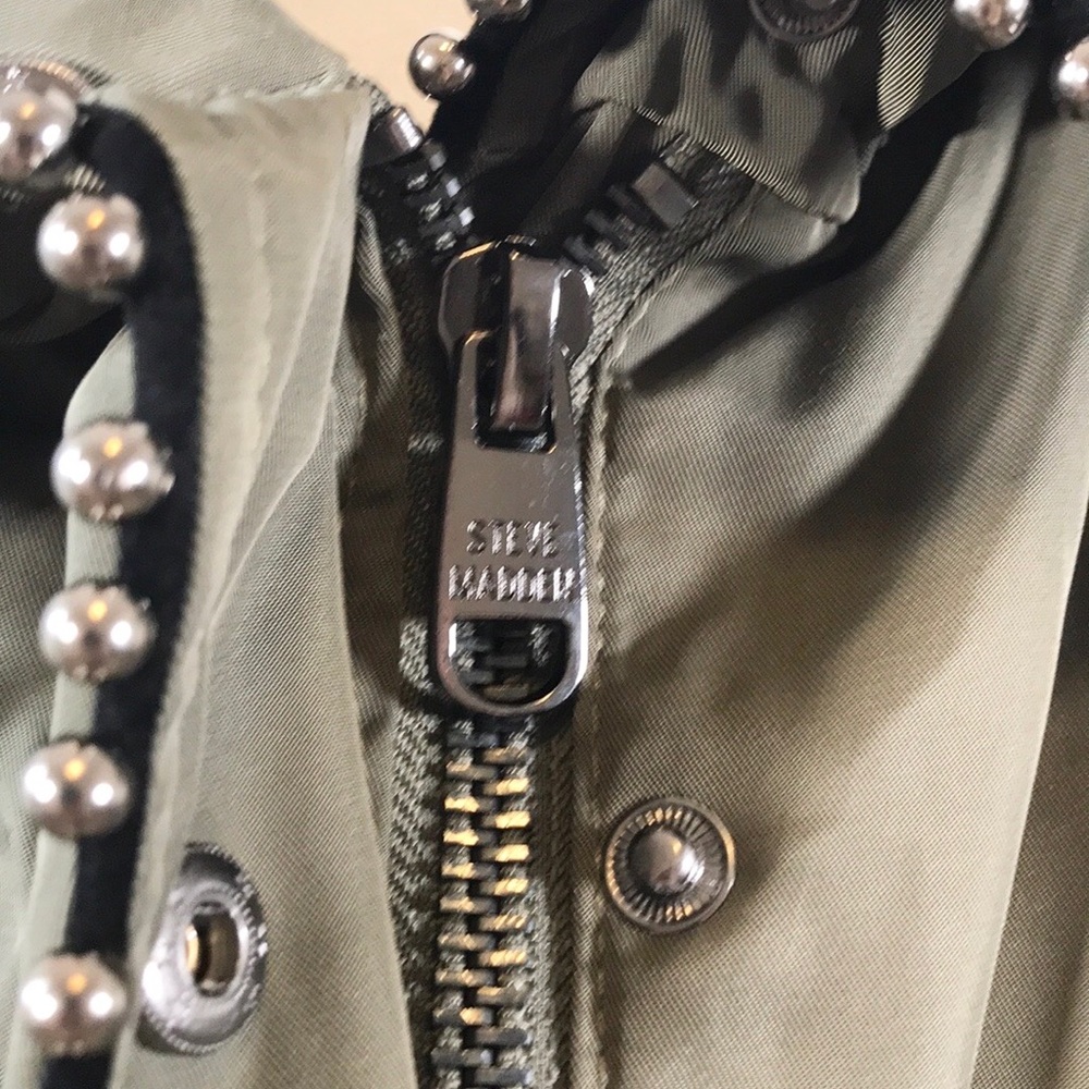 Steve Madden Women’s Olive Coat. Size: M - Picture 3 of 8